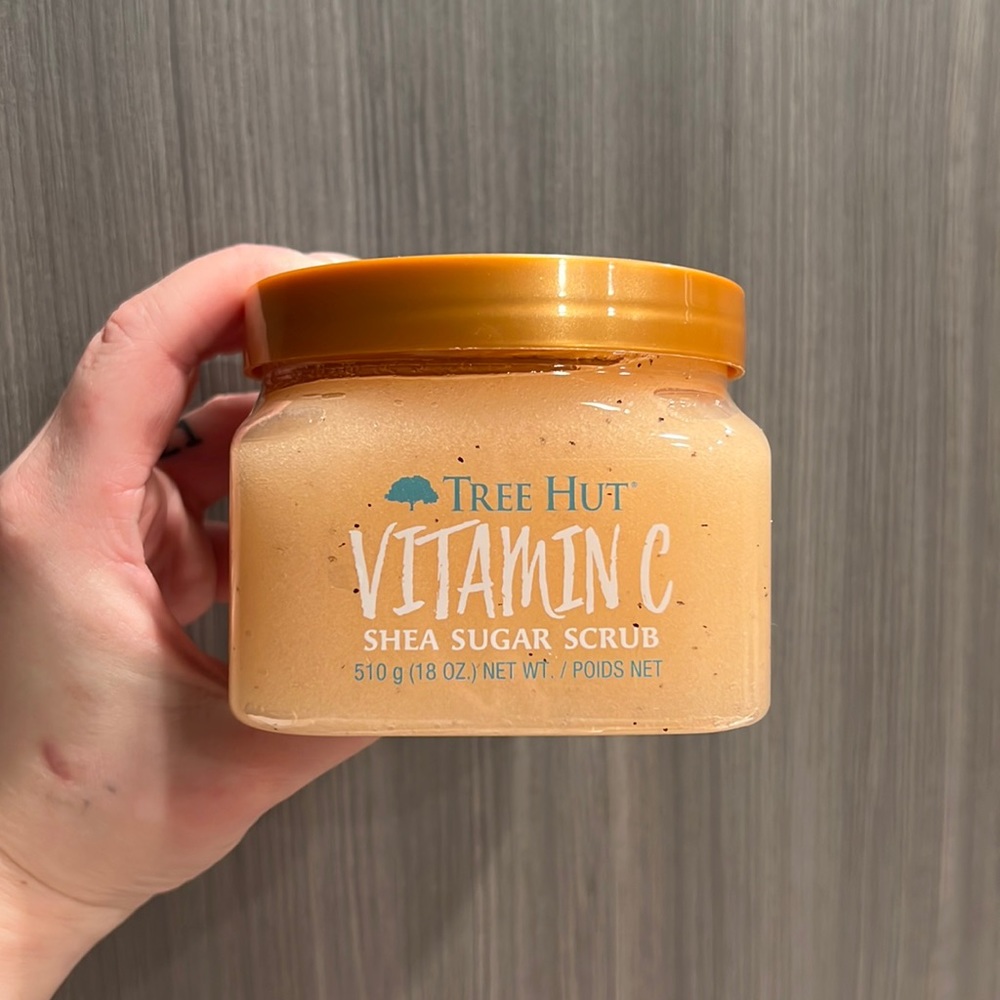 Brand New Tree Hunt Shea Sugar Scrub